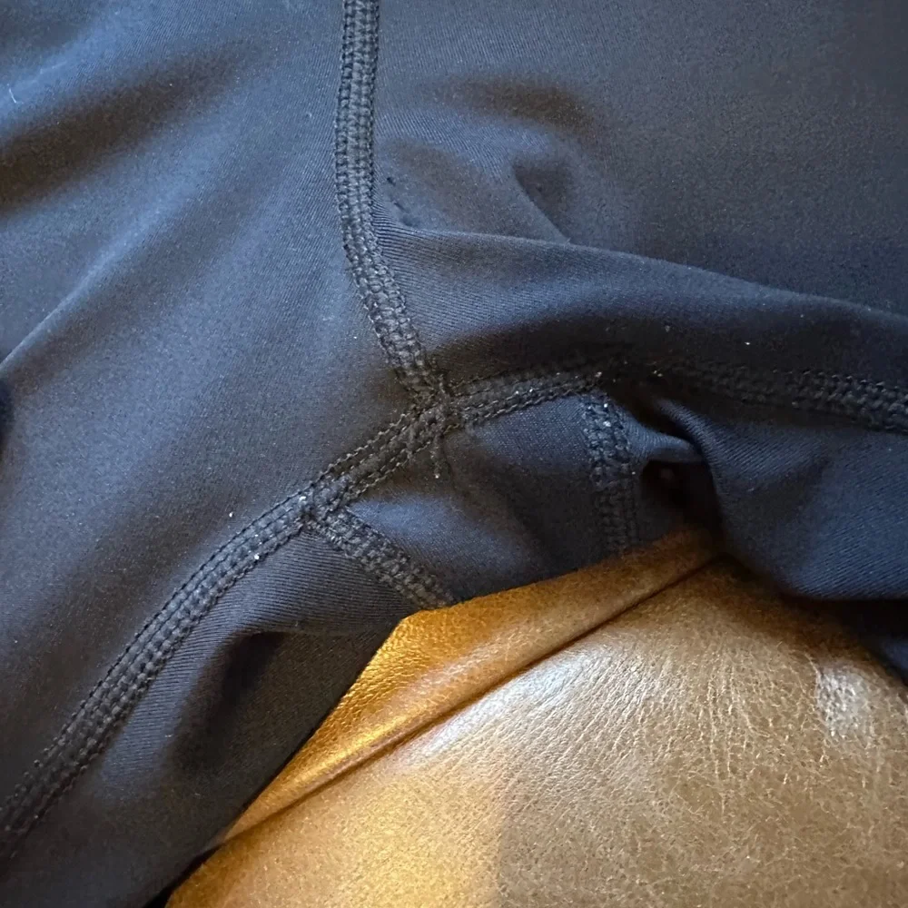 Alala Tulle Dot Legging - Picture 9 of 13